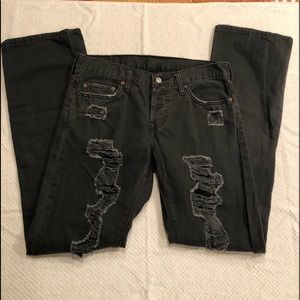 Levi’s Distressed Jeans